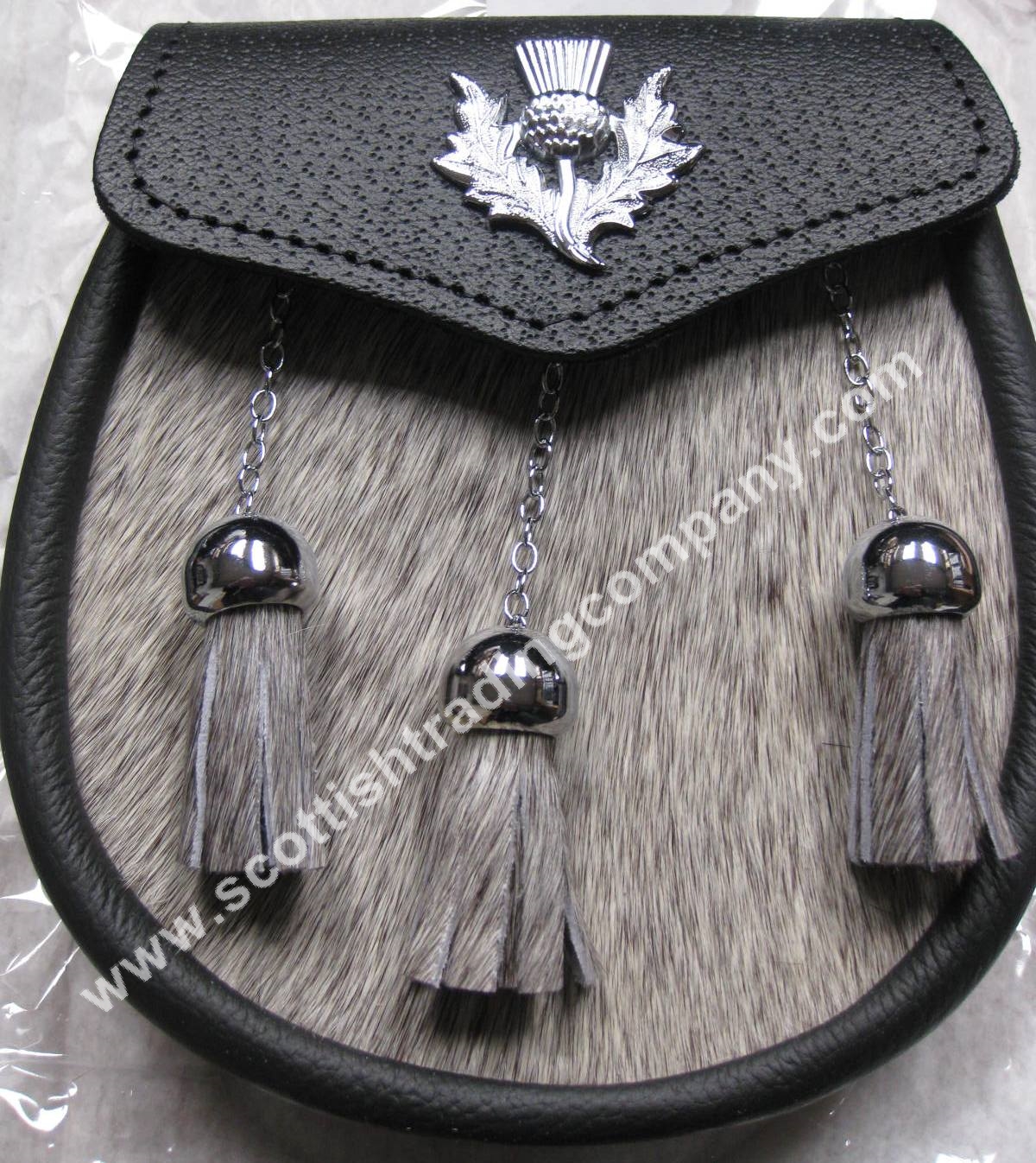 Basic Thistle and Grey Fur Sporran - Click Image to Close