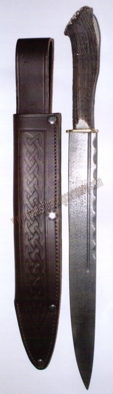Stag Horn Dirk with Damascus Blade - Click Image to Close