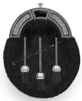 Black Muskrat Sporran - Leather Tassels