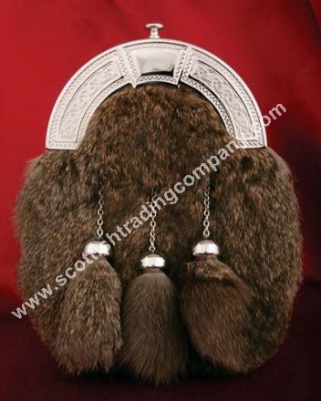 Celtic Knot Cantle Wild Rabbit Fur Sporran - Click Image to Close