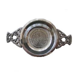 Celtic Knotwork Small Quaich with Knotwork Handle - Click Image to Close