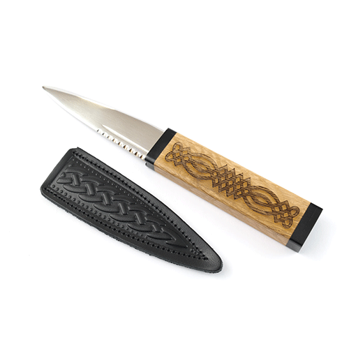 Scottish Oak Sgian Dubh with Celtic Knot