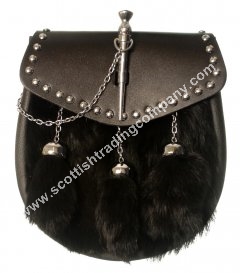 Basic Black Fur Thistle Pin Lock Sporran - Click Image to Close