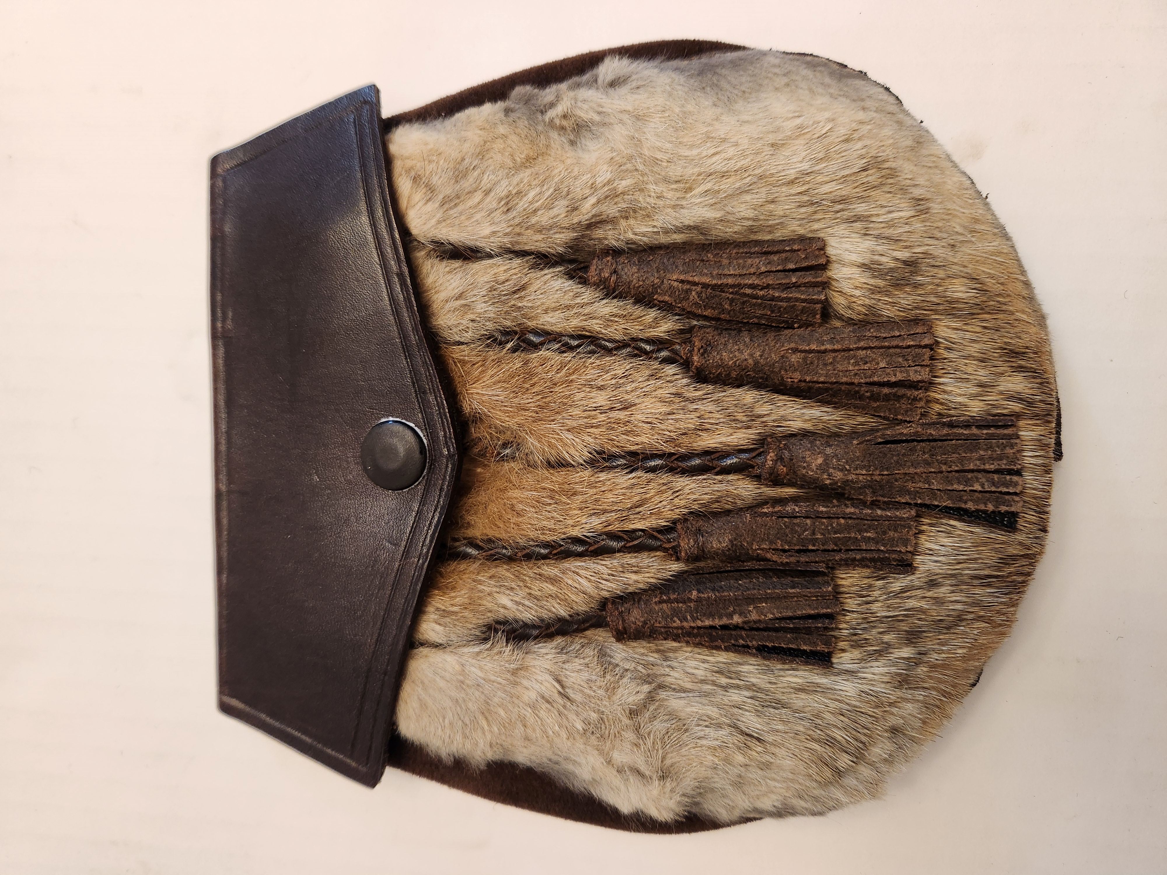 (image for) Brown Rabbit Fur Brown Leather 5 Tassel Sporran