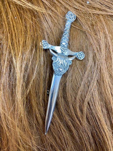 Highland Cow Kilt Pin - Click Image to Close