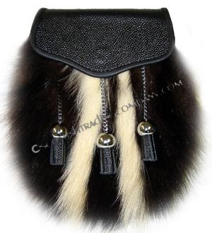 Skunk Sporran with Chain Tassels - Click Image to Close