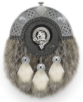 Badger and Targe Clan Crested Sporran - Click Image to Close