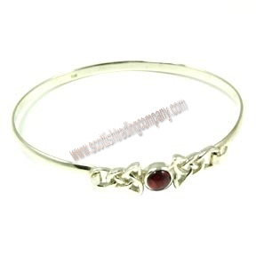 Heather Gem Celtic Knot Bracelet - Click Image to Close