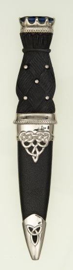 Deluxe Stone Top Sgian Dubh With Studded Handle - Click Image to Close