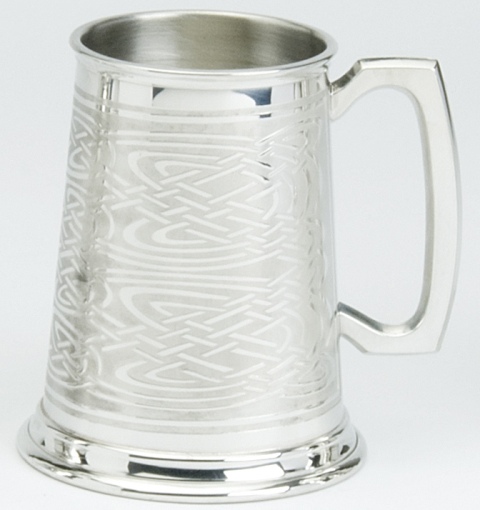 Rolled Celtic Tankard - Click Image to Close